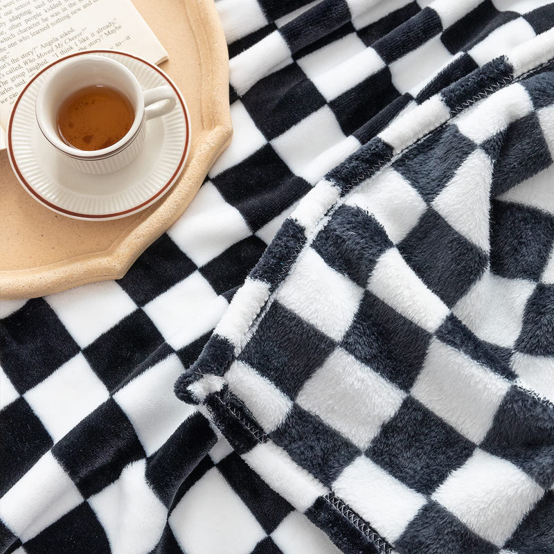 LOMAO Throw Blankets Flannel Blanket with Checkerboard Grid Pattern Soft Throw Blanket for Couch, Bed, Sofa Luxurious Warm and Cozy for All Seasons (Black, 50